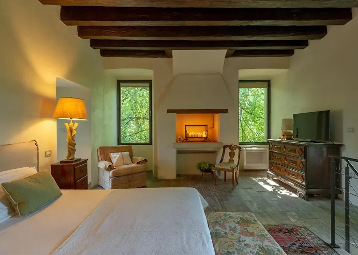 Massimago Wine Tower 4*