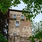 Massimago Wine Tower 4* פאדובה