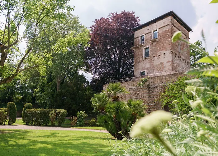 Massimago Wine Tower Affittacamere 4*